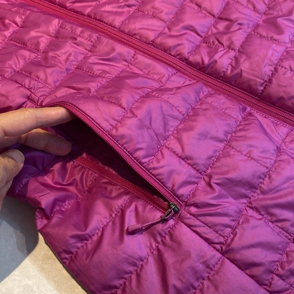 New W’s Patagonia nano puff parka size S Amaranth with tags ⭐️⭐️⭐️⭐️ - Picture 13 of 17
